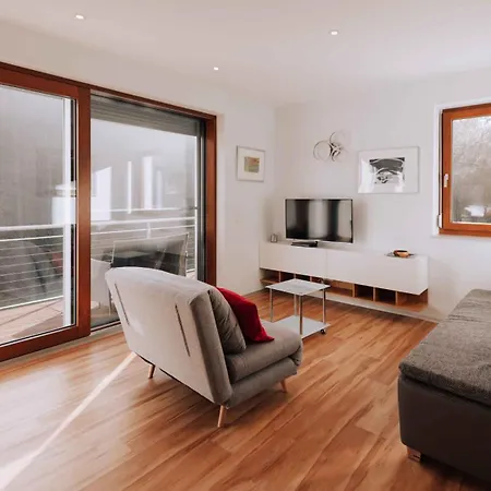 Nina's Apartman *